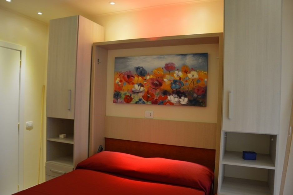 Camera con Letto Matrimoniale bagno privato e cucinotto in camera tariffa Euro 55,00 a notte